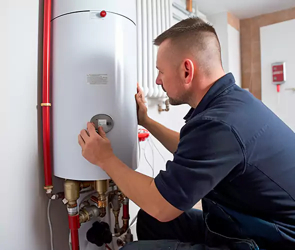 Expert Plumber for Gas Water Heater Replacement in Melrose, MA: Schedule Affordable Replacement Services with Us