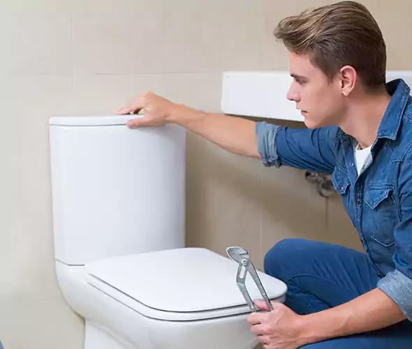 Expert Plumber for Toilet Replacement in Melrose, MA: Schedule Affordable Toilet Replacement Services with Us